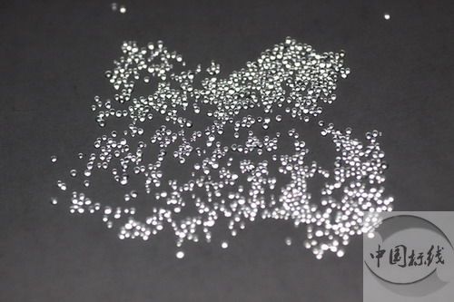 霍山金属表面处理厂喷砂玻璃微珠清理